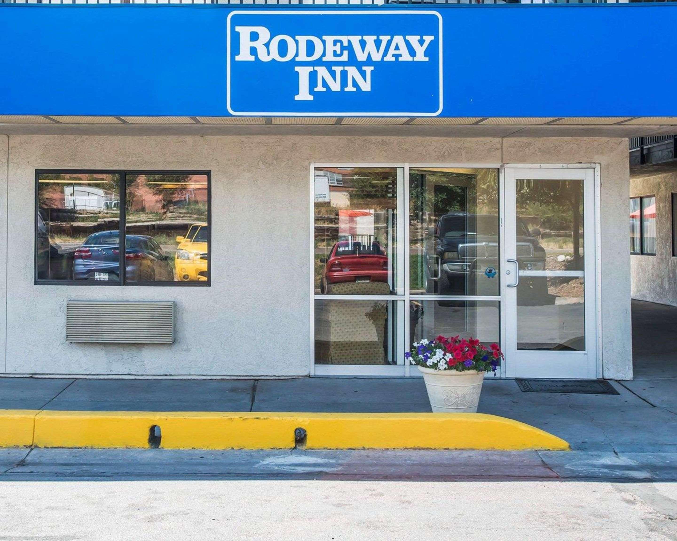 格里利罗德威酒店 Evans 外观 照片